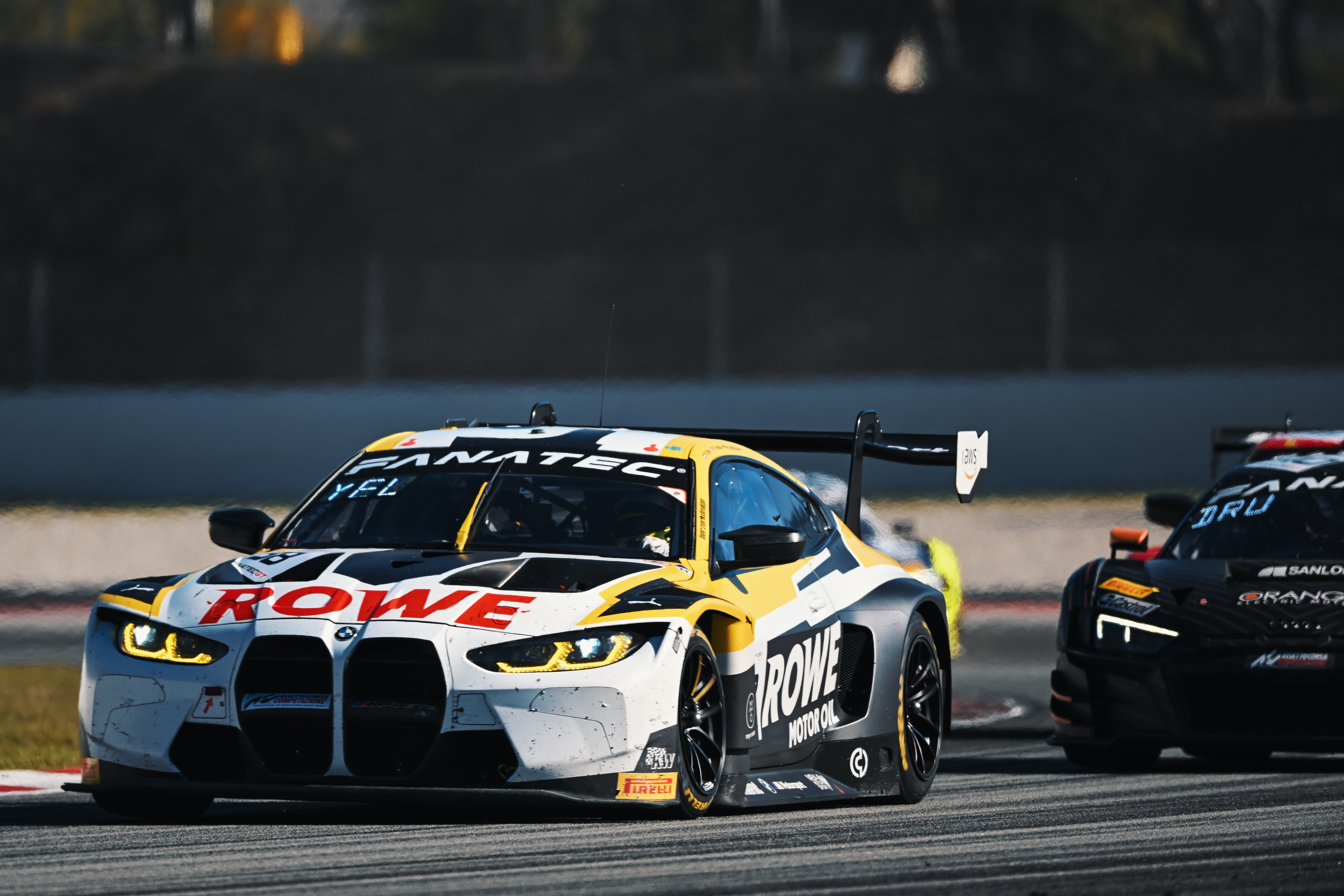 GT World Challenge Europe: ROWE Racing concludes an impressive Endurance Cup season.