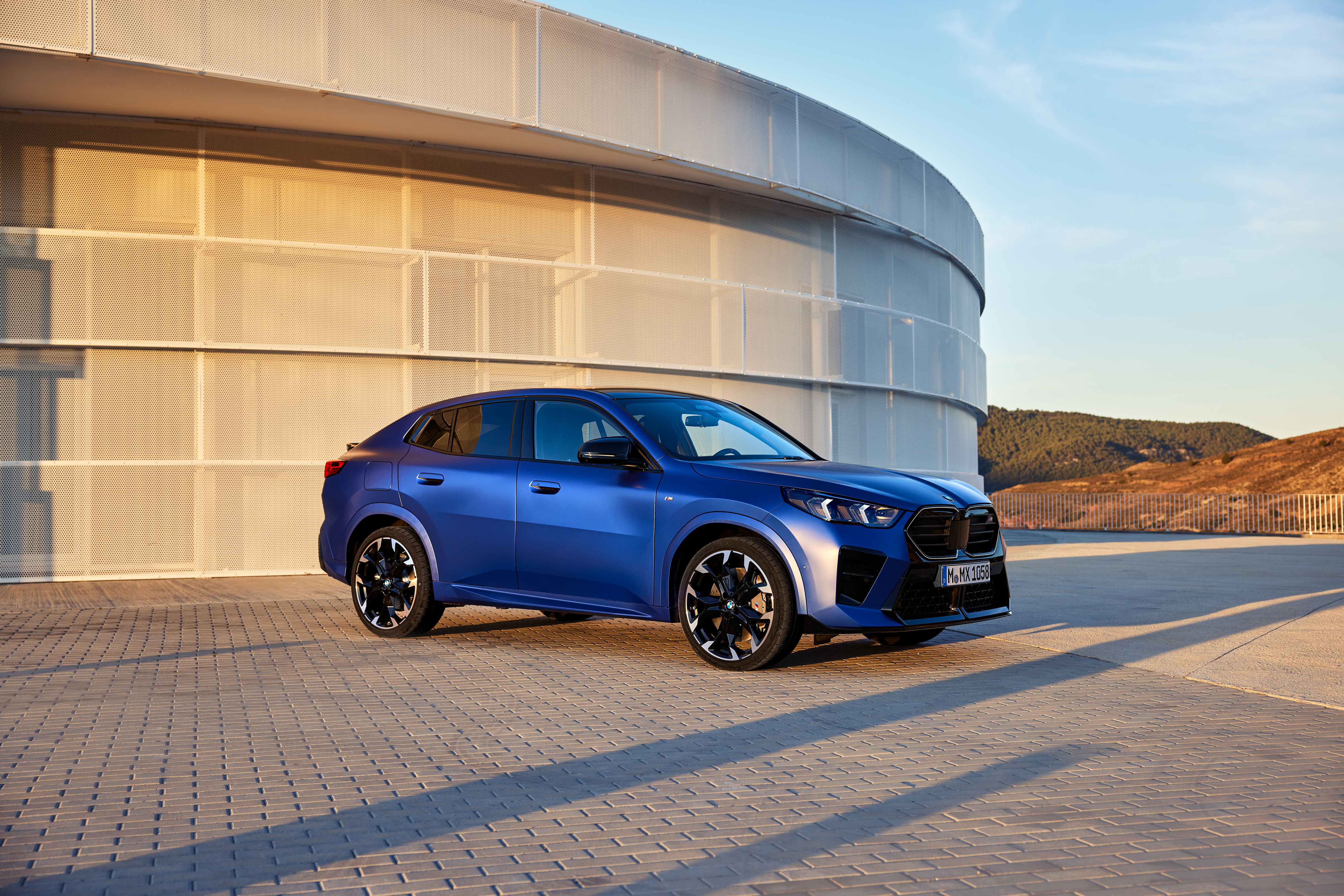 The all-new BMW X2 and the first-ever BMW iX2.